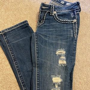 Ripped MissMe Jeans